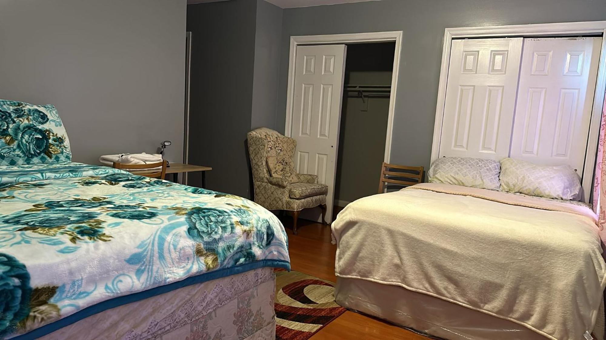 Divine Villa Guest House 65 Sherman 6Mins To Airport And 4Mins To Penn Station Newark Exteriör bild